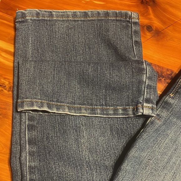 Size 14 Gloria Vanderbilt Amanda boot cut medium wash blue denim jeans - Picture 12 of 16